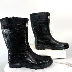 Black Rain Boots With Buckle Wo’s Size 7